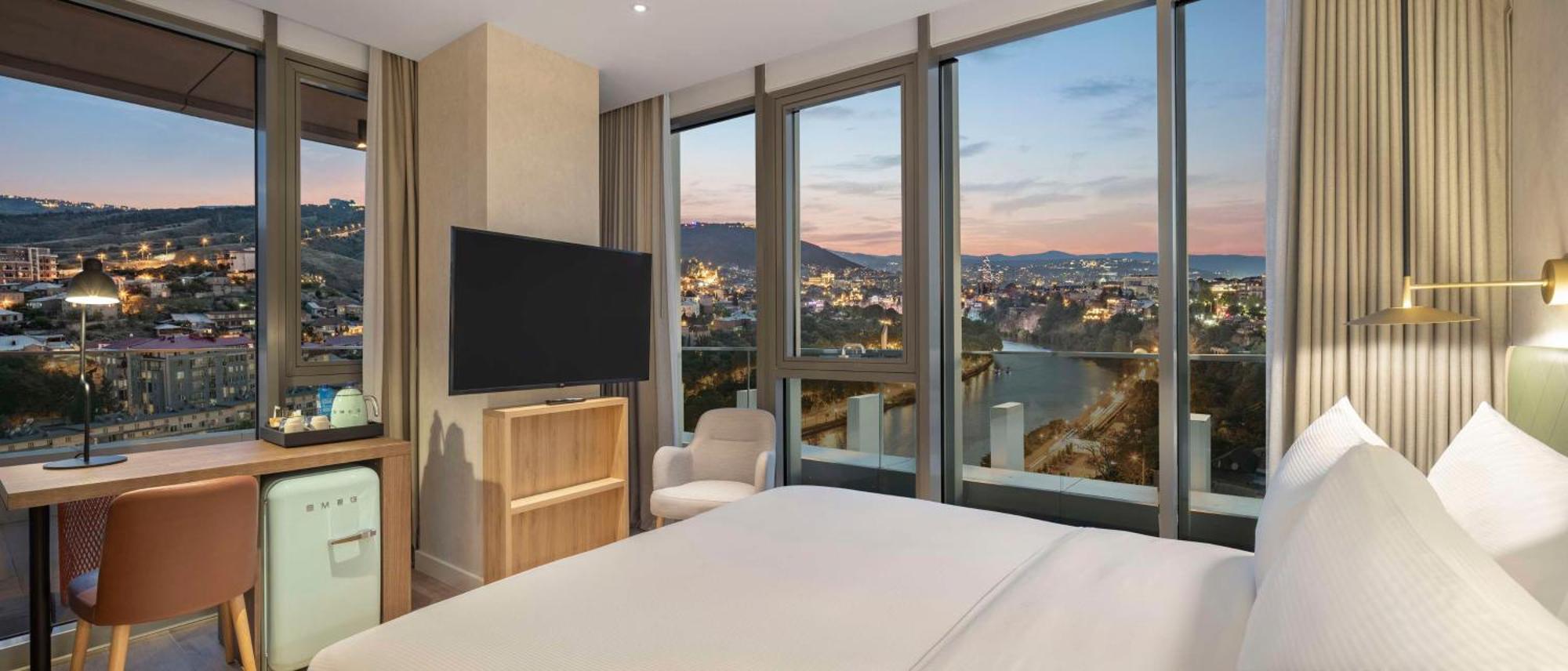 Hilton Garden Inn Tbilisi Riverview المظهر الخارجي الصورة